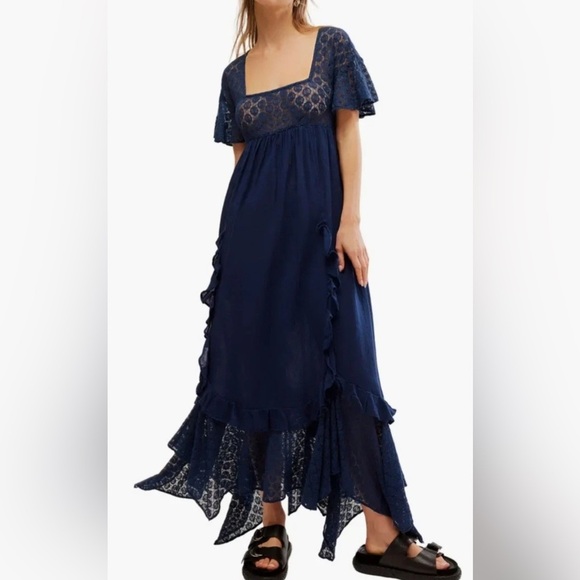 NWT! $108 Free People Bring the Romance Handkerchief Boho Maxi Dress Size M - Picture 1 of 10